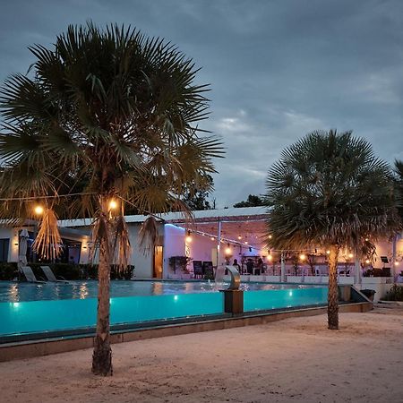 The One Resort Pagoda Beach Buitenkant foto