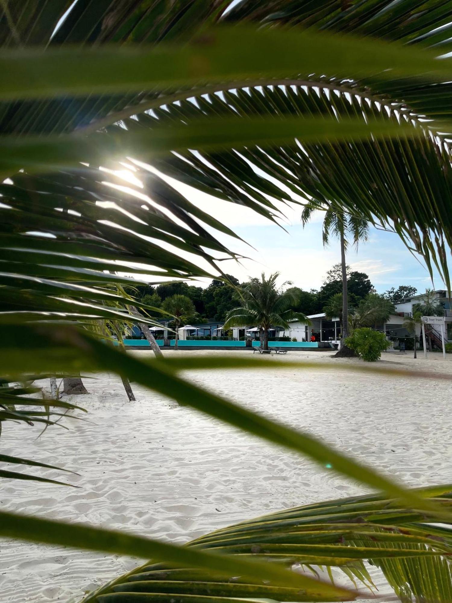 The One Resort Pagoda Beach Buitenkant foto